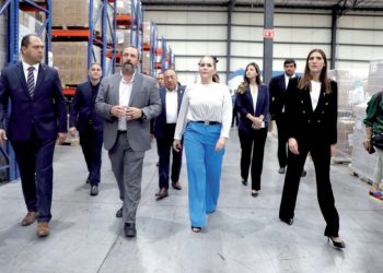 CON EXPANSIONES EN LA INDUSTRIA DE EXPORTACIÓN Consolida Nuevo Laredo LIDERAZGO LOGÍSTICO
