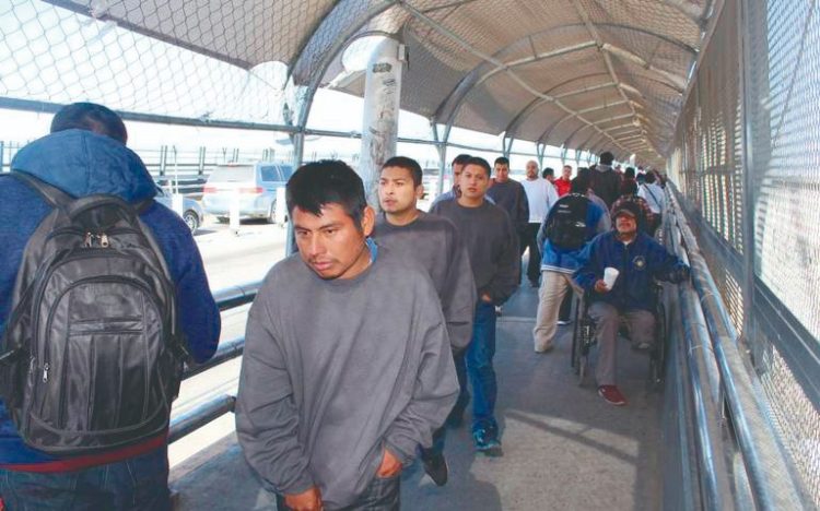 EU deportará a miles de migrantes