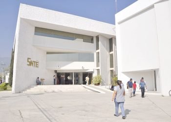 Descarta SNTE paros y movilizaciones