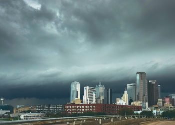 Millones en alerta por tiempo severo en Texas