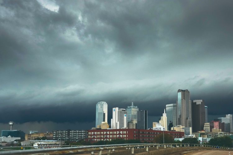 Millones en alerta por tiempo severo en Texas