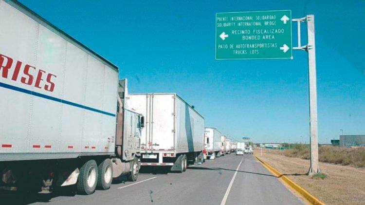 Se tambalea construcción del Puente Internacional 4/5