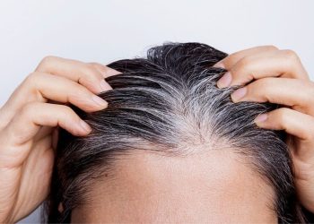 Despídete de las canas con este REMEDIO casero y recupera el COLOR natural de tu cabello