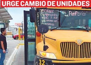 URGE CAMBIO DE UNIDADES Camiones urbanos circulan en desperfecto y contaminan