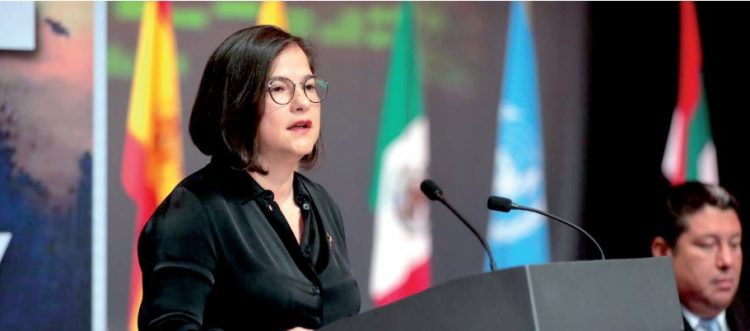 Reconoce secretaria de Educación apoyos a estudiantes            