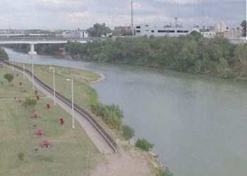 DE 17 MILLAS Aprueban construir una carretera al lado del Río Bravo