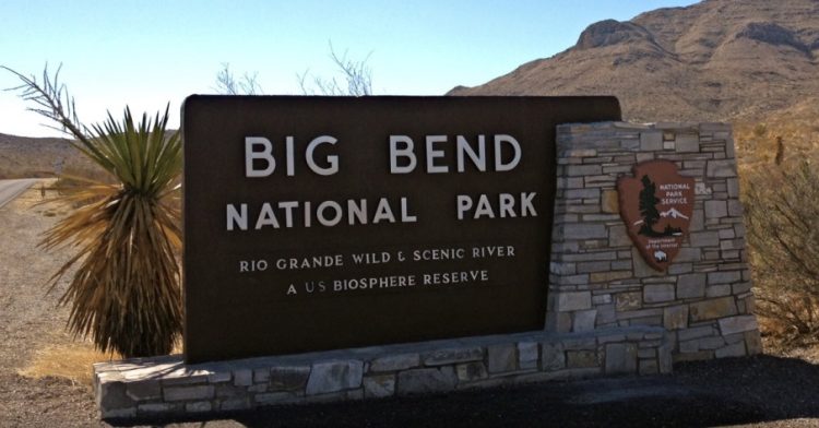 Mueren padre e hijo al caminar bajo calor extremo
