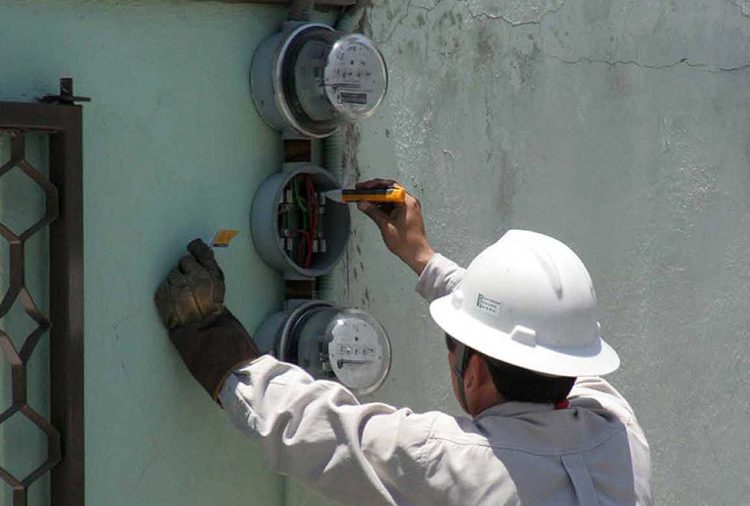 Comunidades de 12 estados mexicanos padecen apagones por ola de calor