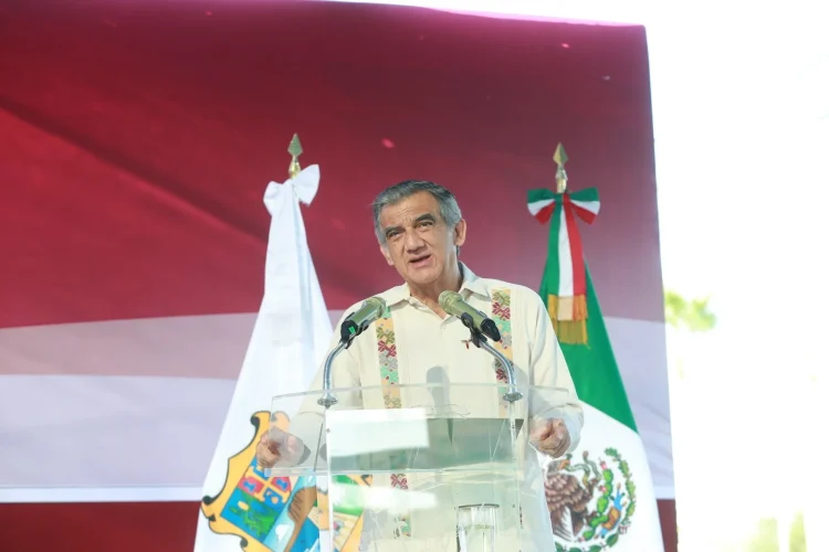 Gobernador entrega obras de pavimentación en Nuevo Laredo y destaca trabajo coordinado