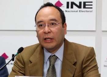 Ciro Murayama aclara polémica sobre su año sabático en la UNAM