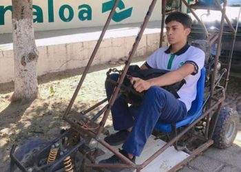 Joven estudiante de Conalep en Sinaloa construye su propio auto reciclado y causa sensación