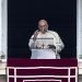 Papa Francisco pide paz justa y estable para guerra en Ucrania “que parece no tener fin”