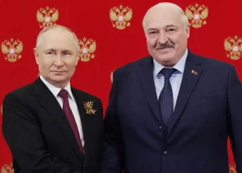 Giro inesperado: Lukashenko protege a Putin en medio de la crisis