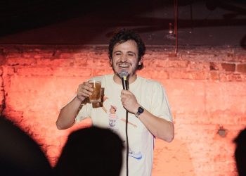 Ricardo O’Farrill enfrenta desafíos con humor: De broma en medio de crisis personales