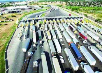 A SU MÁXIMA CAPACIDAD Urge ampliación del Puente III