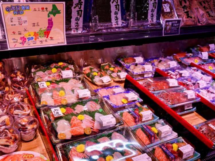 Hong Kong amenaza con prohibir importaciones de productos del mar de Japón por descarga de agua radiactiva de Fukushima