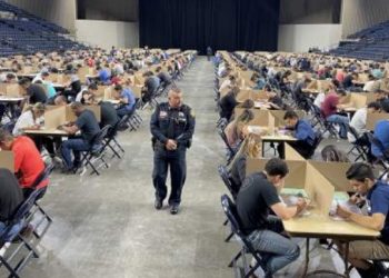 Aspiran a ser policías 486 personas de Laredo