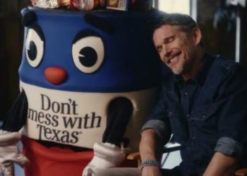 Ethan Hawke se une a la campaña histórica ¡No te metas con Texas!