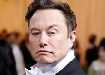 Elon Musk limita el número de tuits que los usuarios pueden leer en Twitter