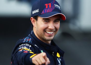 Christian Horner aclara los rumores sobre la continuidad de Sergio ‘Checo’ Pérez en Red Bull