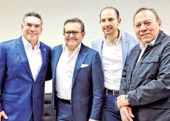 El Frente Amplio por México: Un Abanico de Aspirantes Presidenciales Sacude la Escena Política