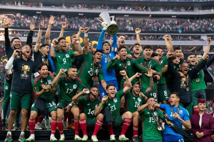 México se corona campeón de la Copa Oro al vencer a Panamá