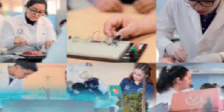 Difunde UAT oferta educativa en el norte