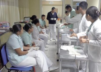 Abren registro para aspirantes a la Facultad de Enfermería