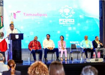 Dialoga Gobernador con empresarios DE LA INDUSTRIA MAQUILADORA