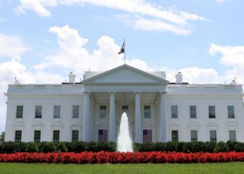 Desalojo en la Casa Blanca tras el hallazgo de sustancia blanca que resultó ser cocaína