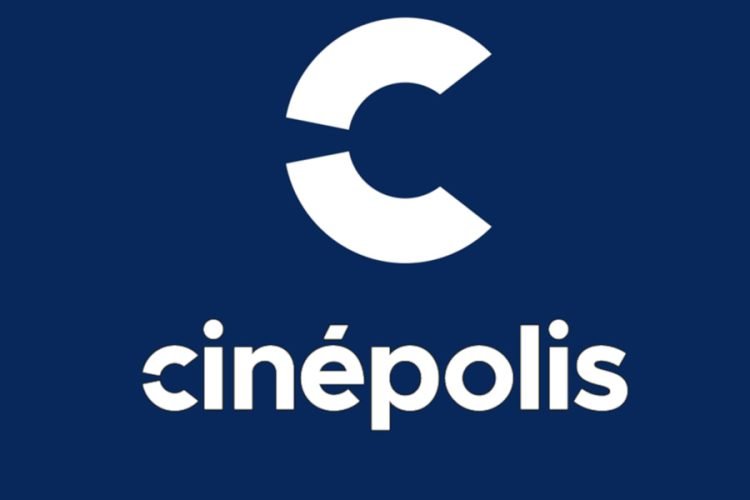 Un empleado de Cinépolis mostró qué es lo que hacen cuando alguien renta una sala completa