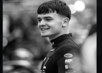 Terrible accidente cuesta la vida a piloto de 18 años en carrera