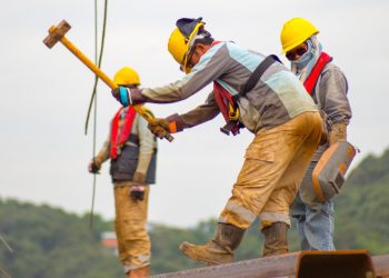 La economía mexicana genera más de medio millón de empleos en el primer semestre de 2023