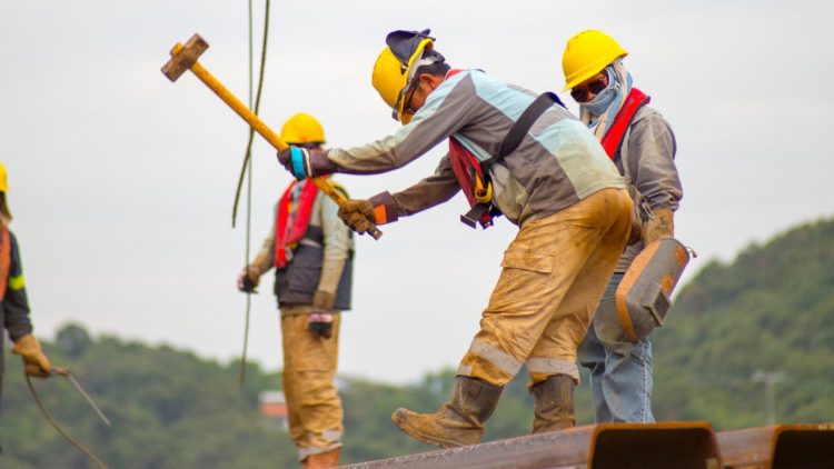 La economía mexicana genera más de medio millón de empleos en el primer semestre de 2023