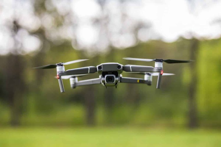 ATAQUE CON DRONES CARGADOS DE EXPLOSIVOS SACUDE APATZINGÁN, MICHOACÁN