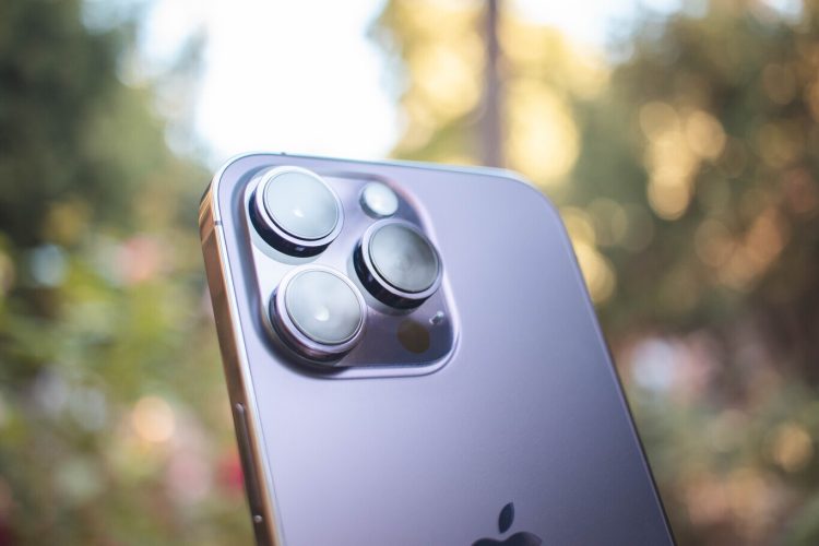 iPhone 15 Ultra tendrá cámara con zoom tan bueno como el del Galaxy S23 Ultra, según reporte: Apple adoptará el sensor telefoto 10x