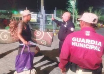 Mueven a los migrantes venezolanos por tormenta