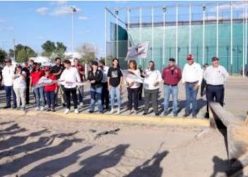 Inician renovación de canchas de Unidad Deportiva