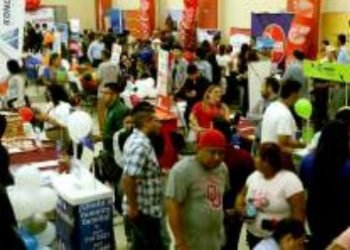 Responde la gente a la Feria de Empleo 2023