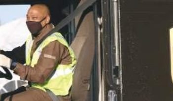 TRAS AMENAZA DE HUElGA Choferes de UPS ganarán hasta 170 mil dólares