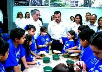 Rector de la UAT inaugura ‘Diverticiencia UAT 2023’