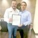 RECTOR LE ENTREGA NOMBRAMIENTO Llega Manuel Mario Aguilar González a Comunicación Social de la UAT