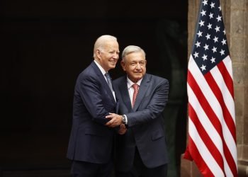 López Obrador elogia a Biden por medidas migratorias y ausencia de muro