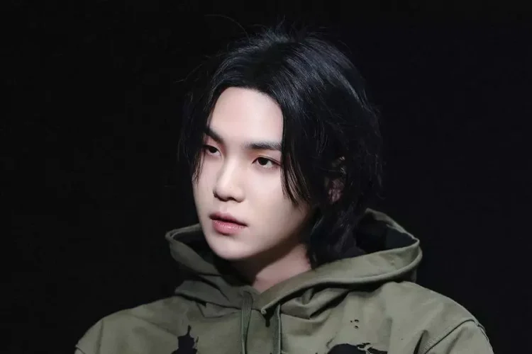 Suga de BTS Iniciará el Proceso de Enlistamiento Militar, Un Año y Medio Fuera de los Escenarios