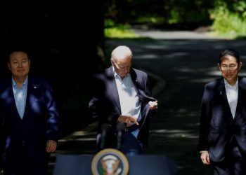 EU, Corea del Sur y Japón Refuerzan Lazos Militares y Condenan Comportamiento de China