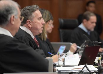 INAI Pide a la Corte Poder Sesión con 4 Comisionados