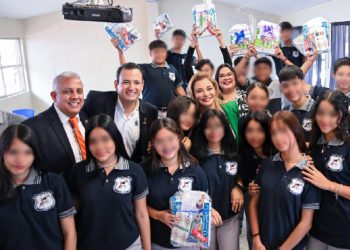Inicia Ciclo Escolar en Chihuahua sin Distribución de Libros de Texto Gratuitos