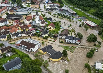 Eslovenia solicita ayuda a la UE y la OTAN para enfrentar devastadoras inundaciones