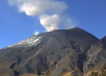Actividad del Popocatépetl: Casi 60 exhalaciones y dos explosiones en un día