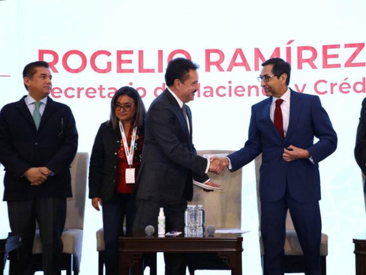 Secretario de Hacienda proyecta crecimiento económico del 3% o más ante diputados